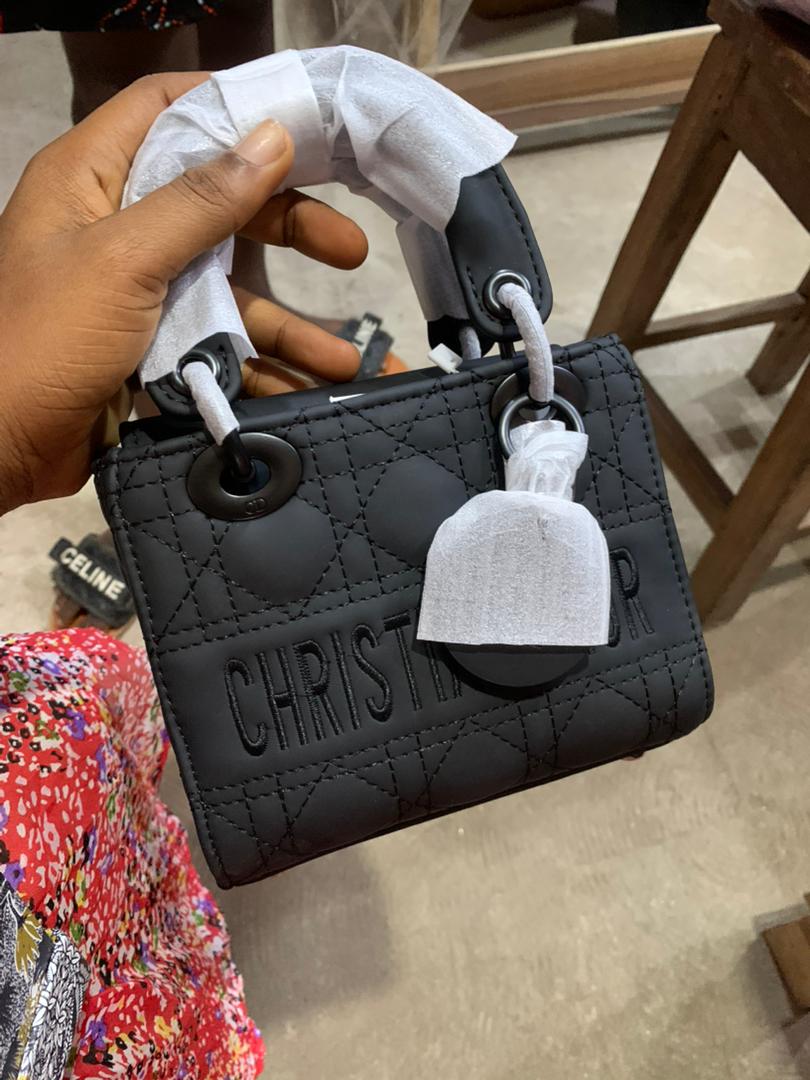 USA, Vietnam quality stock Gowns