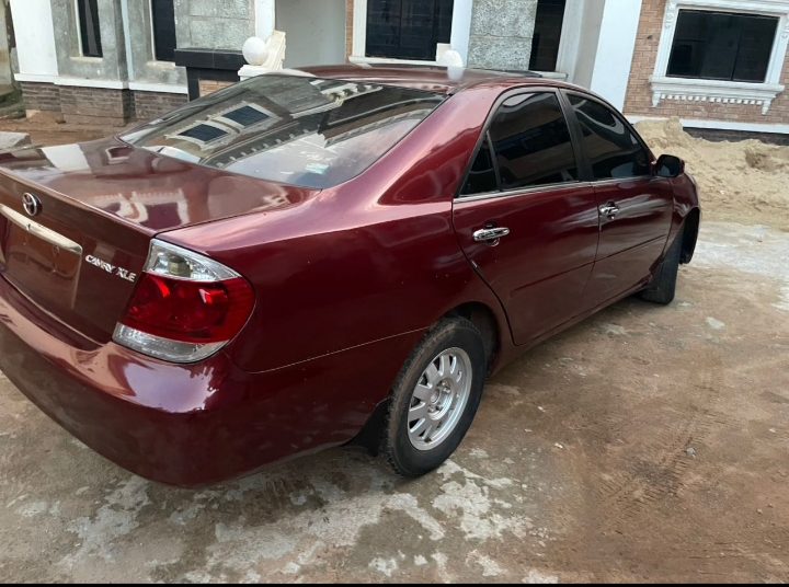 Camry 2.4 2004 model